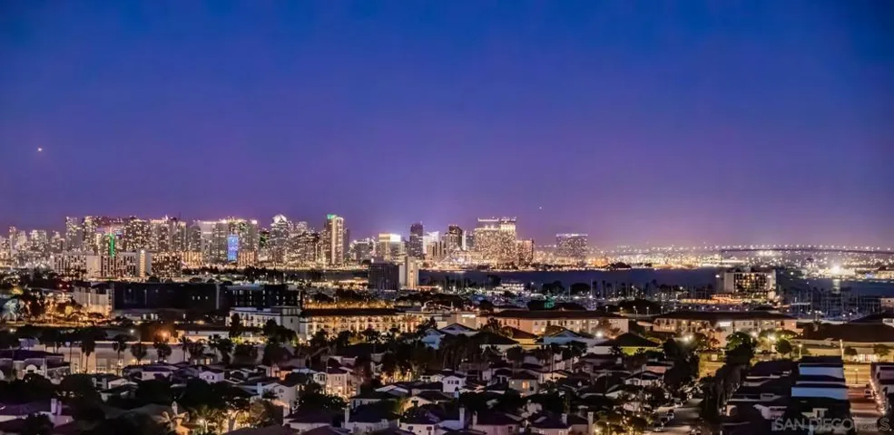 2035 Evergreen St, San Diego, California 92106