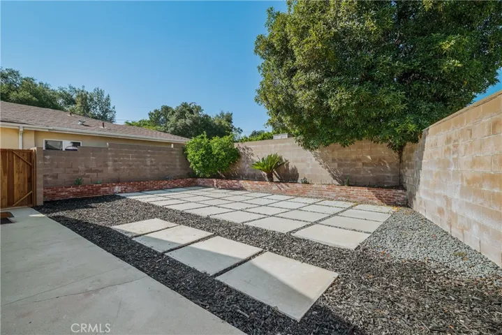 3550 La Crescenta Avenue, Glendale, California 91208