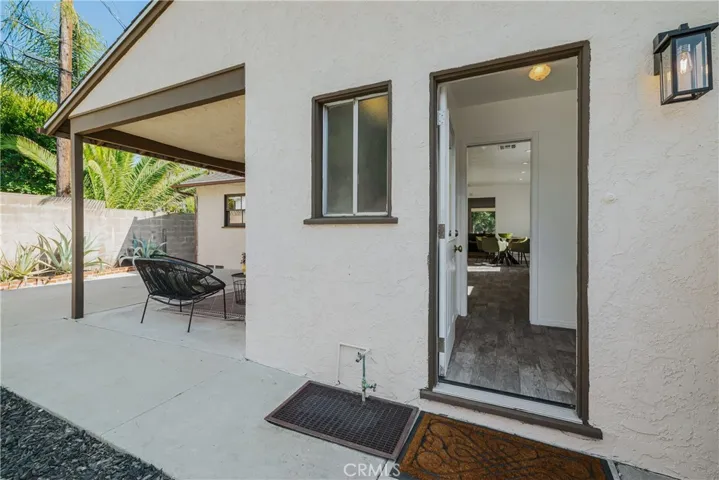 3550 La Crescenta Avenue, Glendale, California 91208