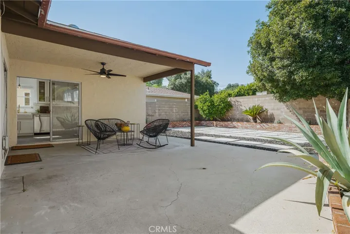 3550 La Crescenta Avenue, Glendale, California 91208