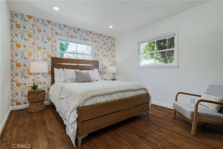 3550 La Crescenta Avenue, Glendale, California 91208