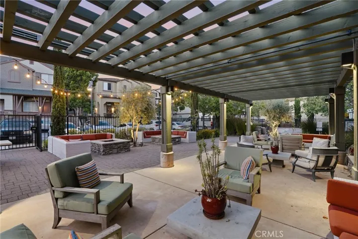 869 Coriander Lane, San Luis Obispo, California 93401