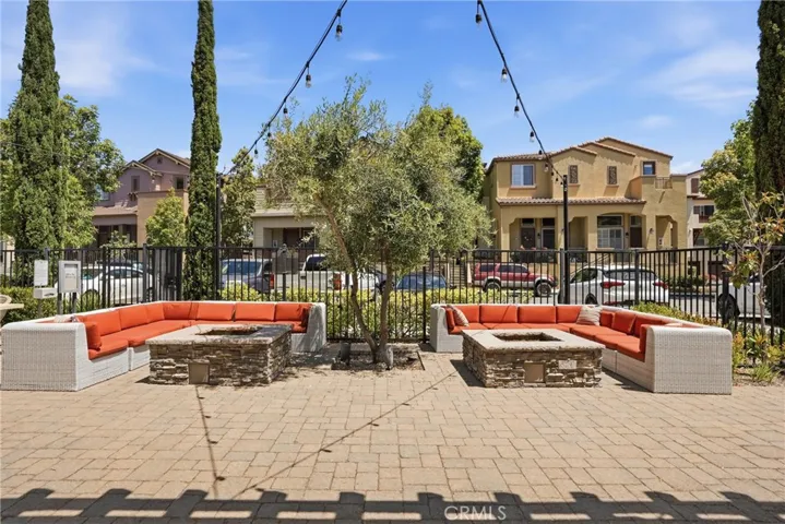 869 Coriander Lane, San Luis Obispo, California 93401