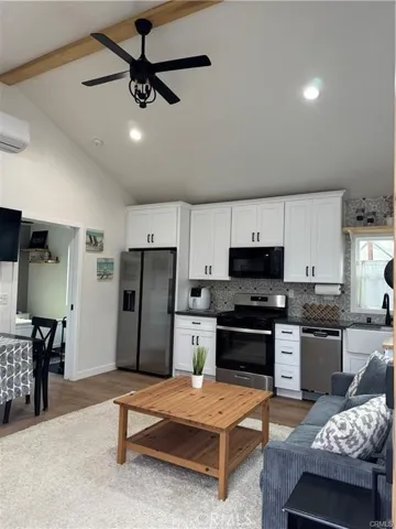 2404 W. Mills Dr., Orange, California 92868
