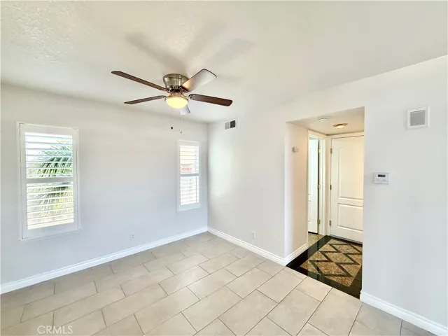 507 Lassa Way, Perris, California 92571