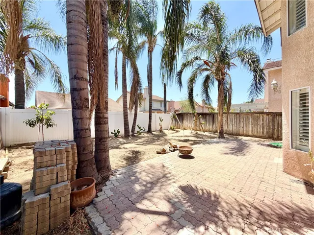 507 Lassa Way, Perris, California 92571