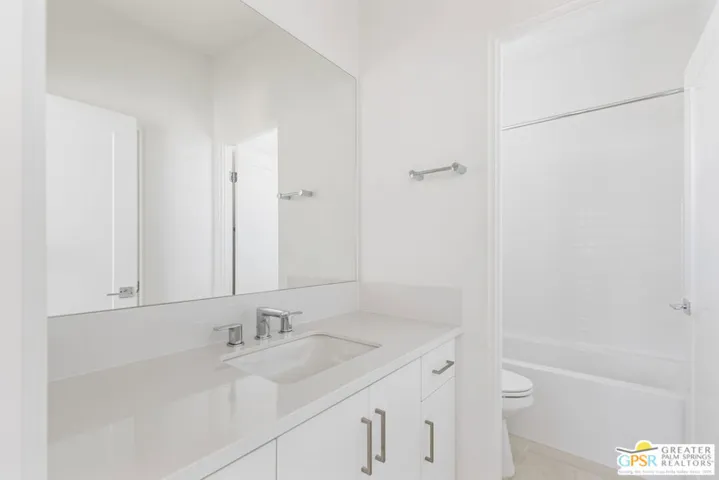 35923 Hinksey Street, Palm Desert, California 92211