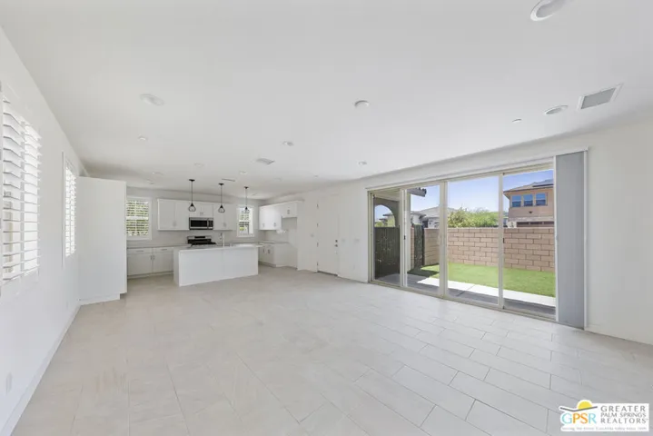 35923 Hinksey Street, Palm Desert, California 92211