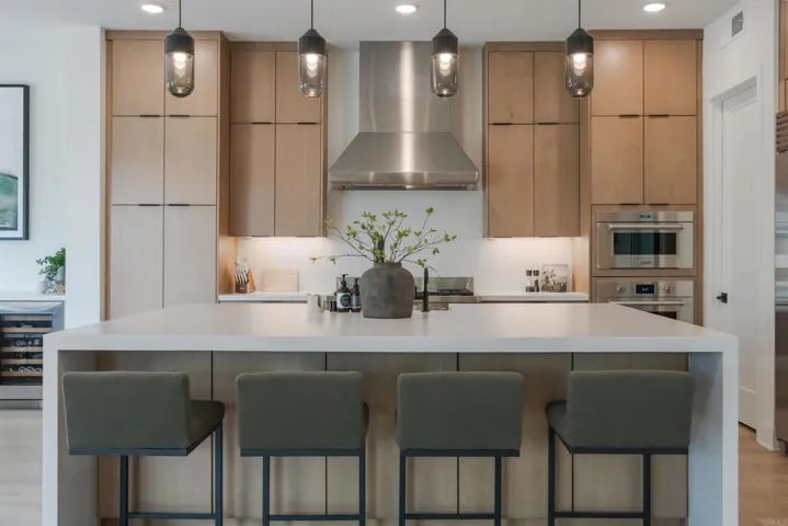 5286 Coastal Sage Trail, San Diego, California 92130