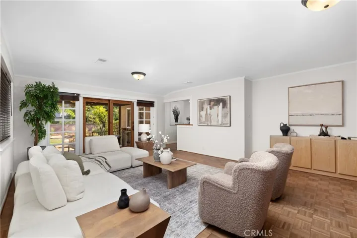 166 W Las Flores Avenue, Arcadia, California 91007
