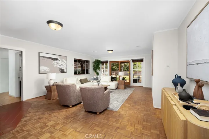 166 W Las Flores Avenue, Arcadia, California 91007