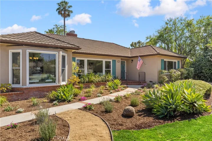 166 W Las Flores Avenue, Arcadia, California 91007