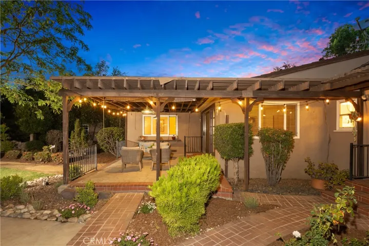 166 W Las Flores Avenue, Arcadia, California 91007