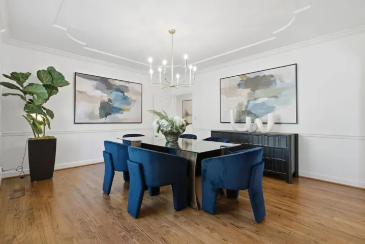 306 Walsh Road, Atherton, California 94027