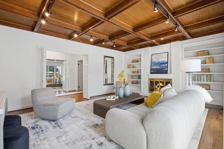 306 Walsh Road, Atherton, California 94027