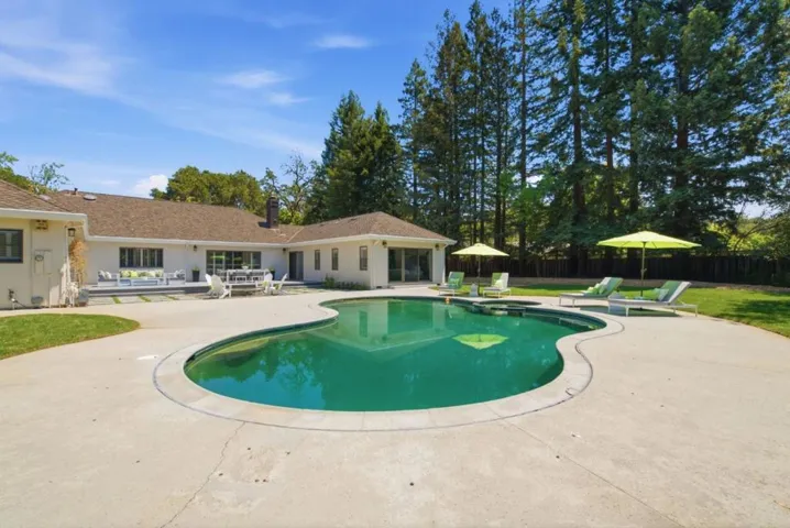 306 Walsh Road, Atherton, California 94027
