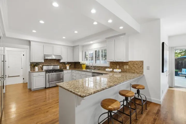 306 Walsh Road, Atherton, California 94027