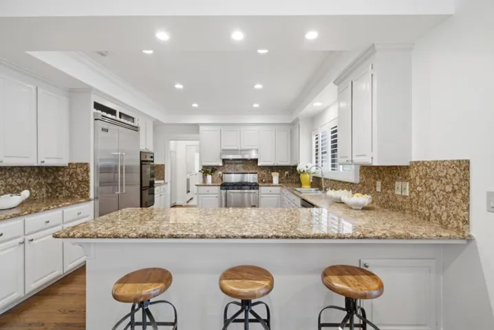 306 Walsh Road, Atherton, California 94027