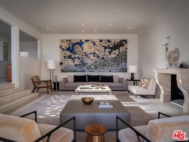 520 Stonewood Drive, Beverly Hills, California 90210