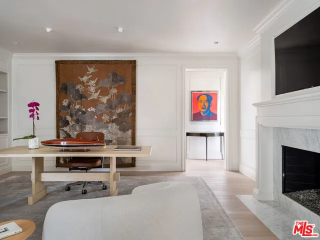 520 Stonewood Drive, Beverly Hills, California 90210