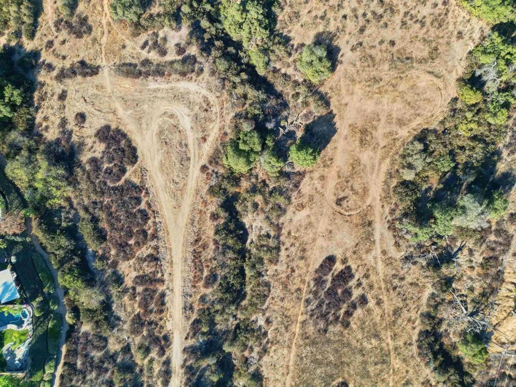 25180 Elliott, Wildomar, California 92595 — photo 4