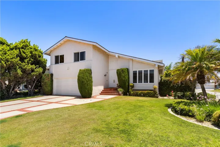 3600 Marigold Street, Seal Beach, California 90740
