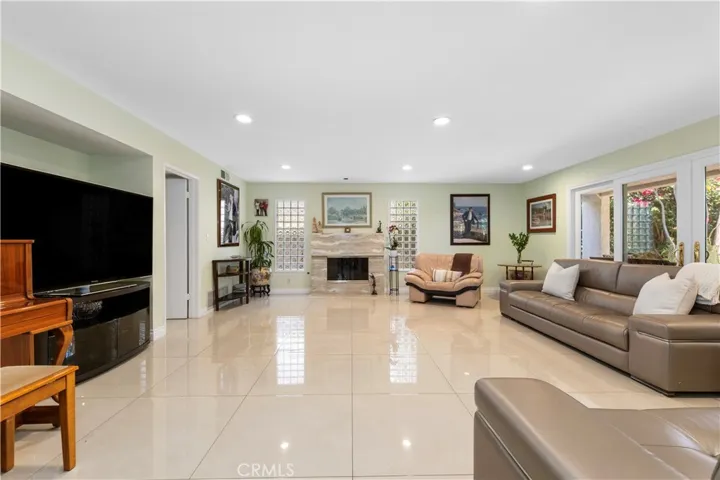 3600 Marigold Street, Seal Beach, California 90740
