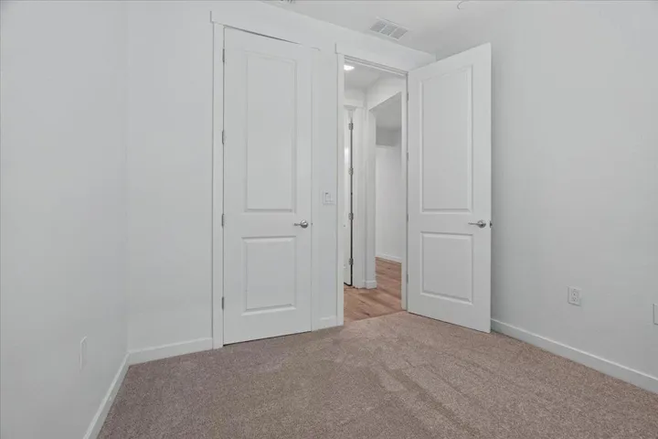 1225 Rosales Lane, Hollister, California 95023