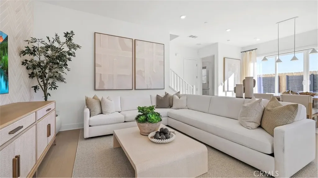 Photos shown are of model only- not actual homesite.