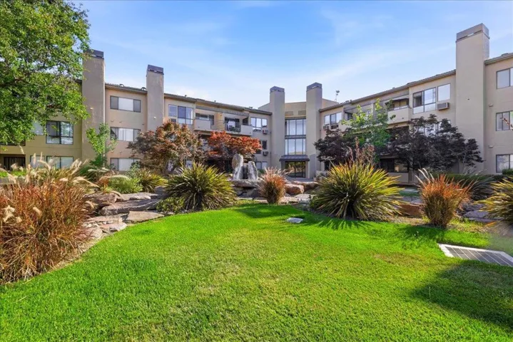 39206 Guardino Drive 207, Fremont, California 94538