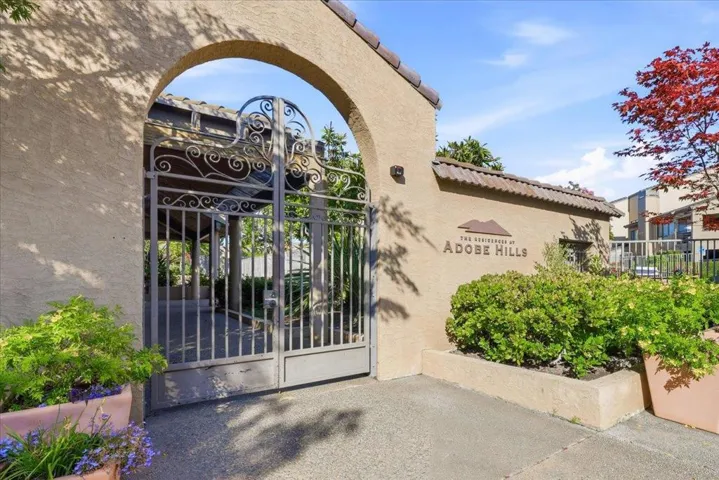 39206 Guardino Drive 207, Fremont, California 94538