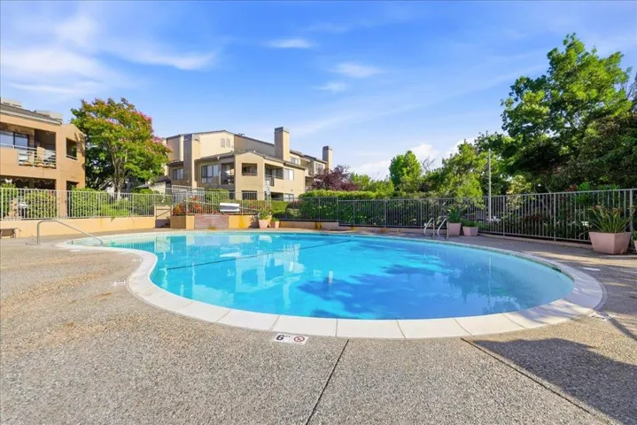 39206 Guardino Drive 207, Fremont, California 94538