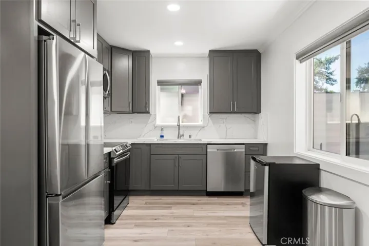 Quartz countertops and back splash.