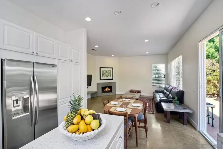 5778 Concord Woods, San Diego, California 92130