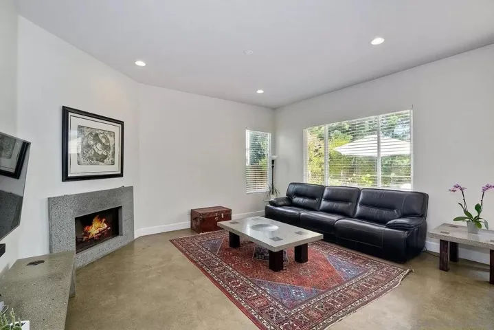 5778 Concord Woods, San Diego, California 92130