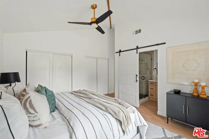 974 La Canada Verdugo Road, Pasadena, California 91103