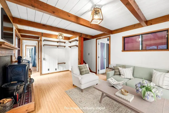 9913 Alba Road, Ben Lomond, California 95005
