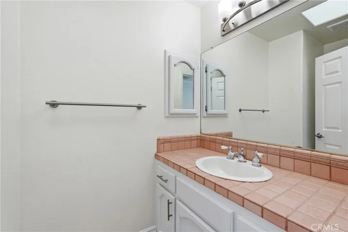 Powder room