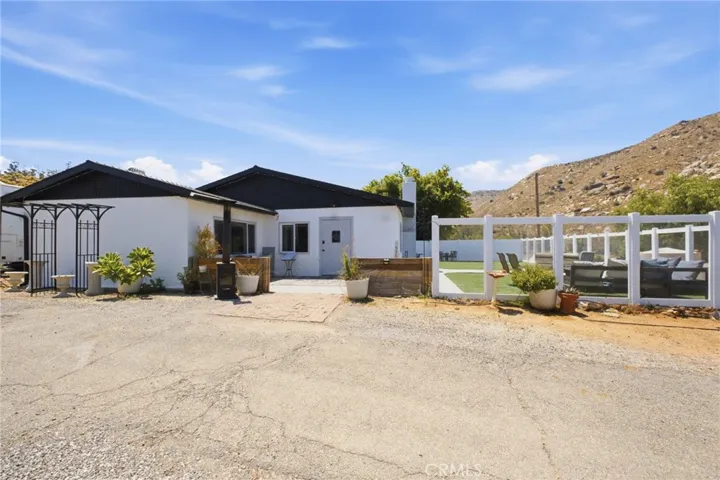 9200 Reche Canyon, Colton, California 92324