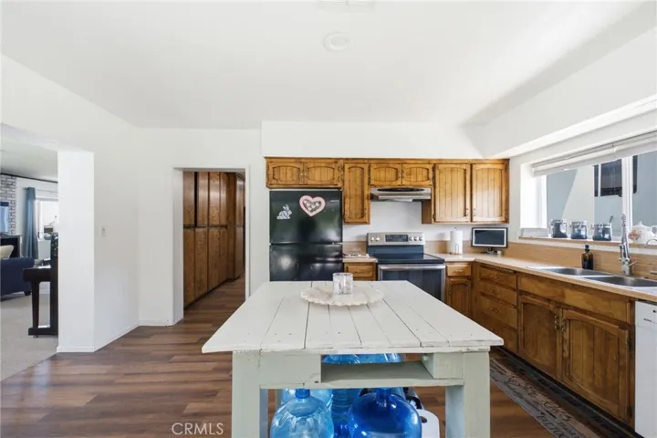 9200 Reche Canyon, Colton, California 92324