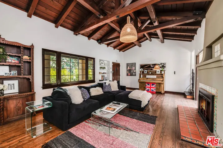 12031 Valleyheart Drive, Studio City, California 91604