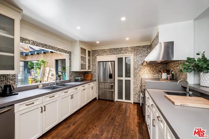 12031 Valleyheart Drive, Studio City, California 91604