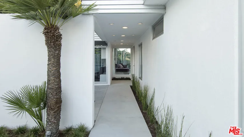 1466 N Bel Air Road, Los Angeles, California 90077