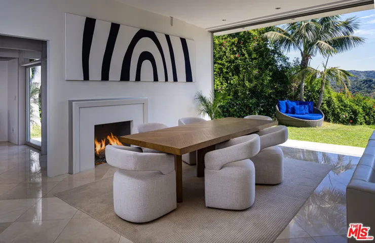 1466 N Bel Air Road, Los Angeles, California 90077