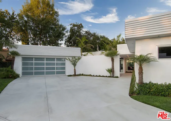 1466 N Bel Air Road, Los Angeles, California 90077