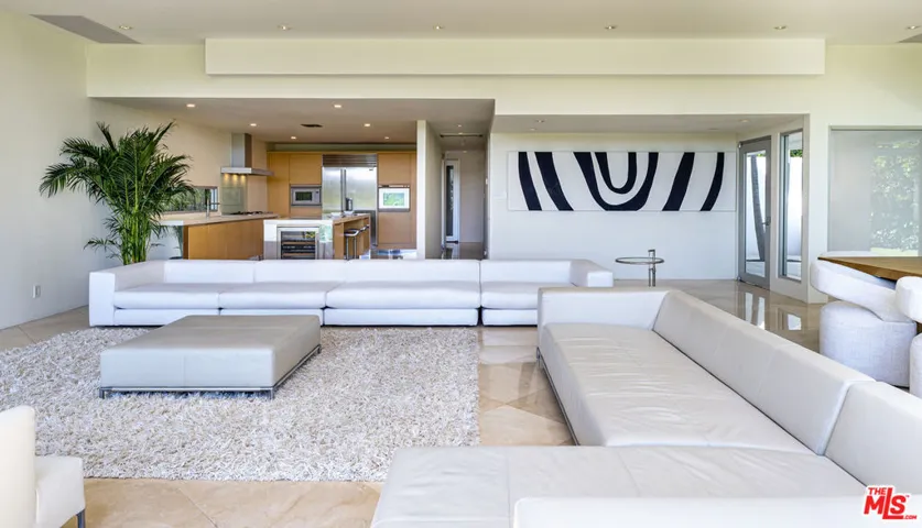1466 N Bel Air Road, Los Angeles, California 90077