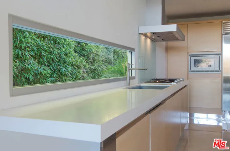 1466 N Bel Air Road, Los Angeles, California 90077