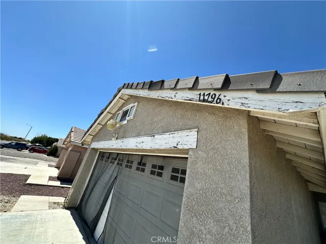 11796 Begonia, Adelanto, California 92301