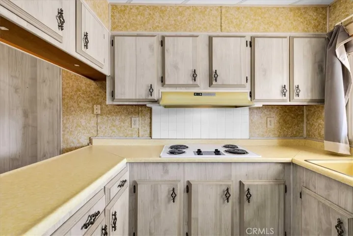 7501 Palm Avenue 74, Yucca Valley, California 92284