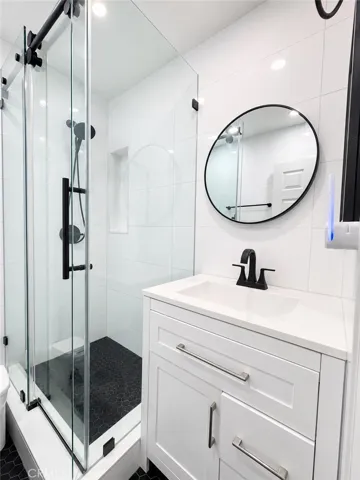 19520 Hart Street, Reseda, California 91335